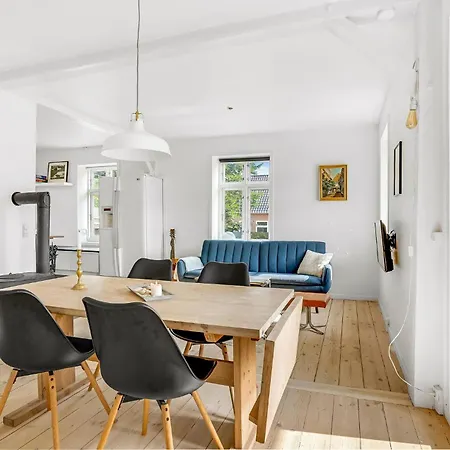 Stunning In With Wifi Højer