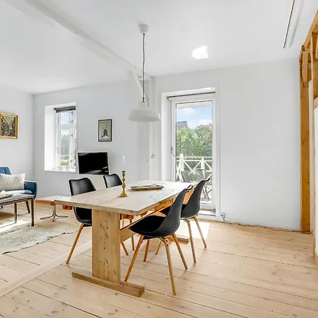 Stunning In With Wifi